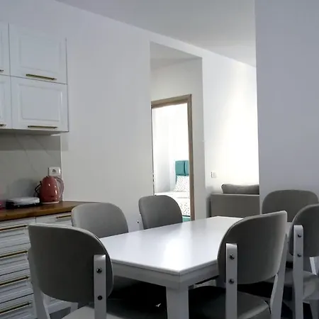 Zhaklin Apartment's